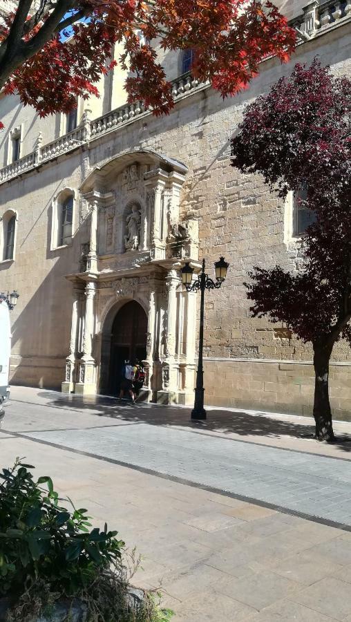 Atico Portales, Diseno En El Casco Antiguo De Logrono Apartamento Exterior foto